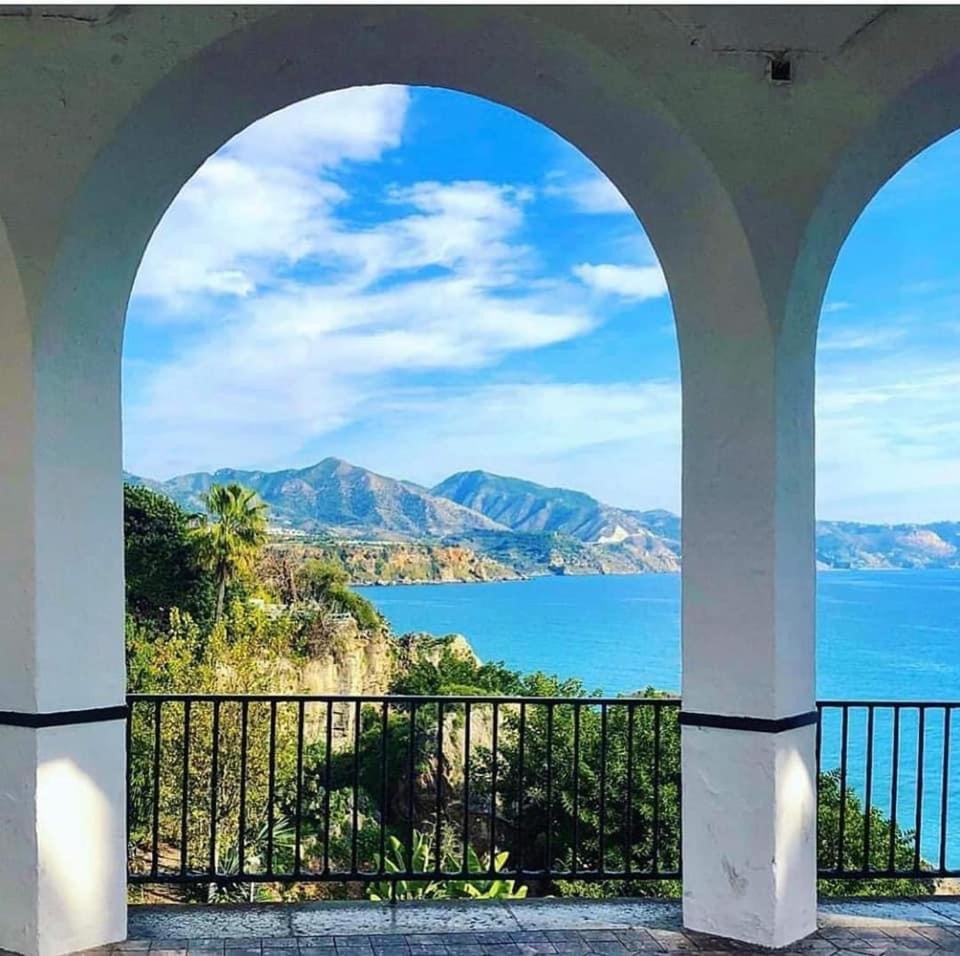 Casa Rosi, Vistas Al Mar, Piscina Privada Y A/A Villa Nerja Exterior photo